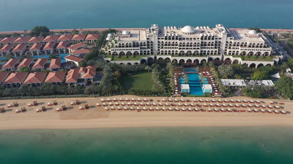 <span style="font-weight: bold;">Пляжный отдых с Jumeirah Zabeel Saray&nbsp;</span>